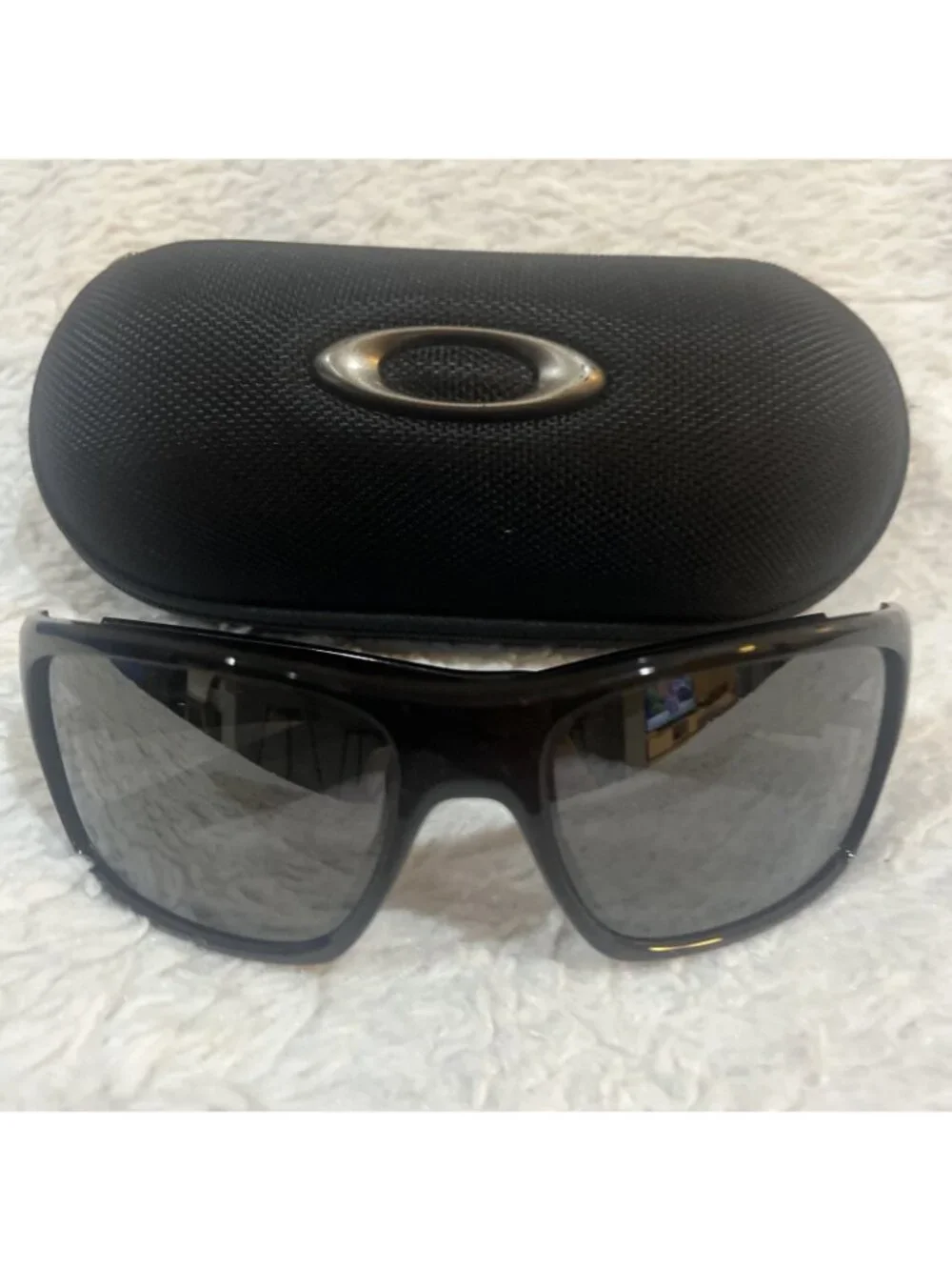 Oakley Sunglasses Turbine OO9263-416Polished Black w/ Prizm Deep Water Polarized